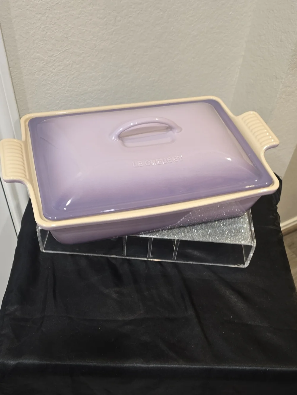 Le Creuset elegant purple